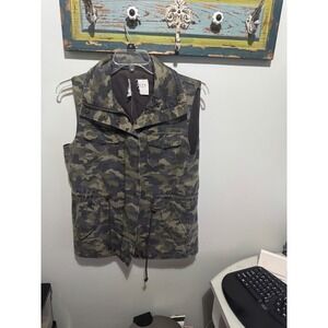 Velvet by Graham & Spencer Blair‎ Army Tie Waist Vest in a camouflage print